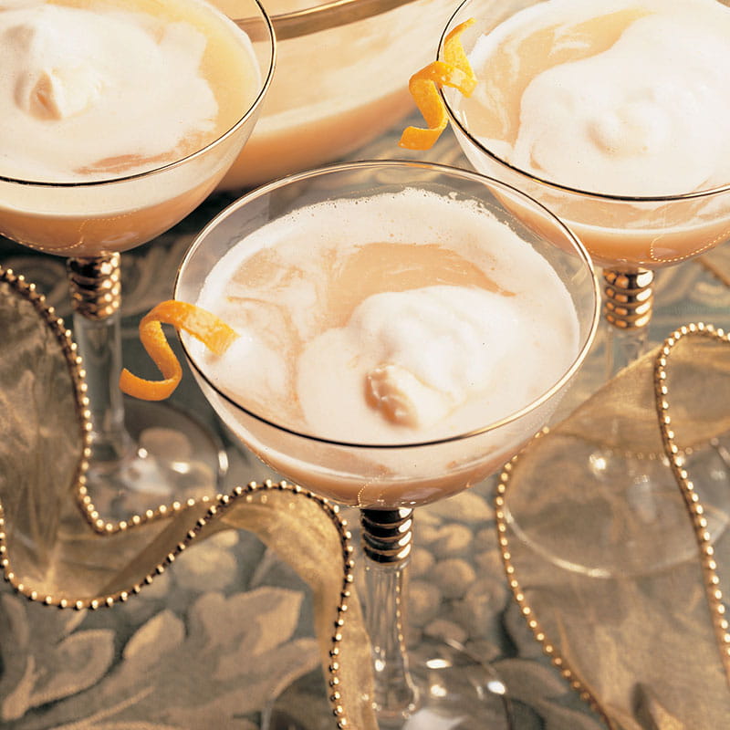 Мигдальний пунш з апельсиновим сорбетом