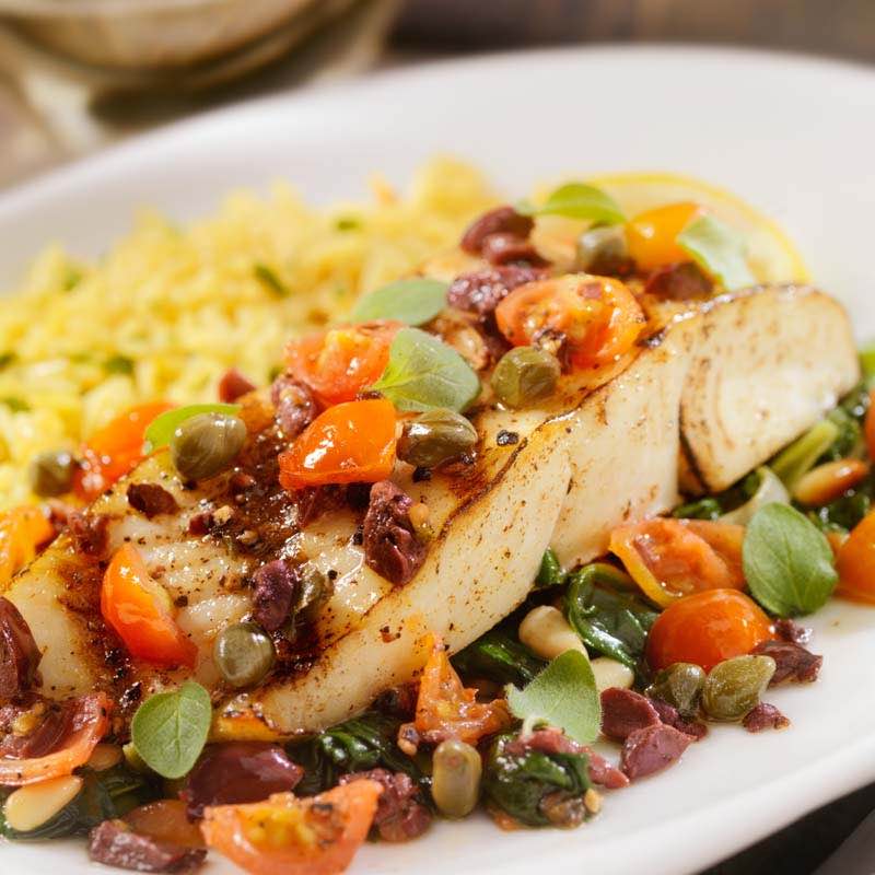 Чилійський сібас в лимонному соусі зі свіжими овочами