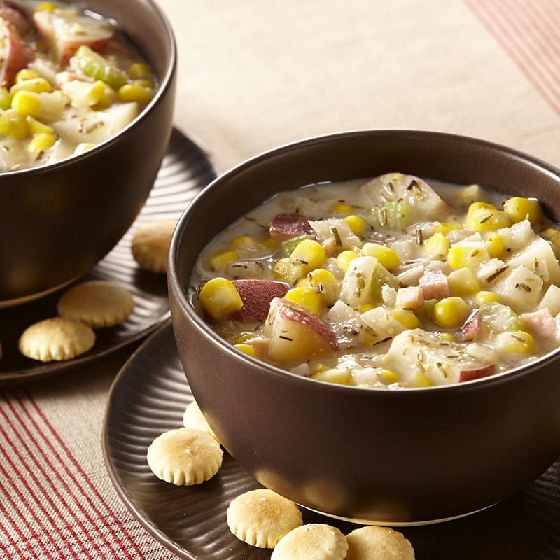 Кукурудзяний суп з копченим чаєм і чорізо