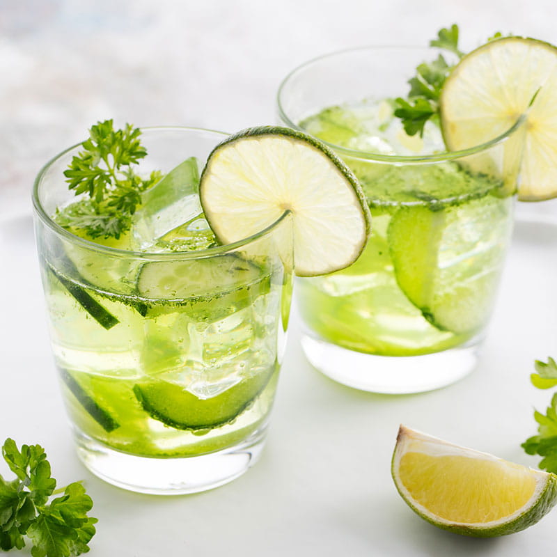 Огірковий лимонад з імбиром і розмарином