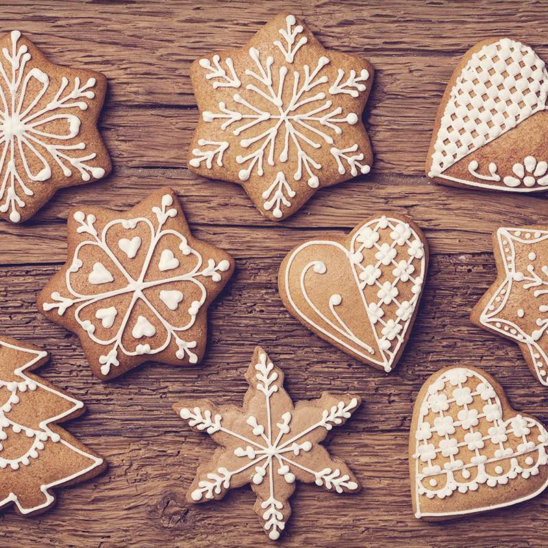 Святкове новорічне печиво зі спеціями 