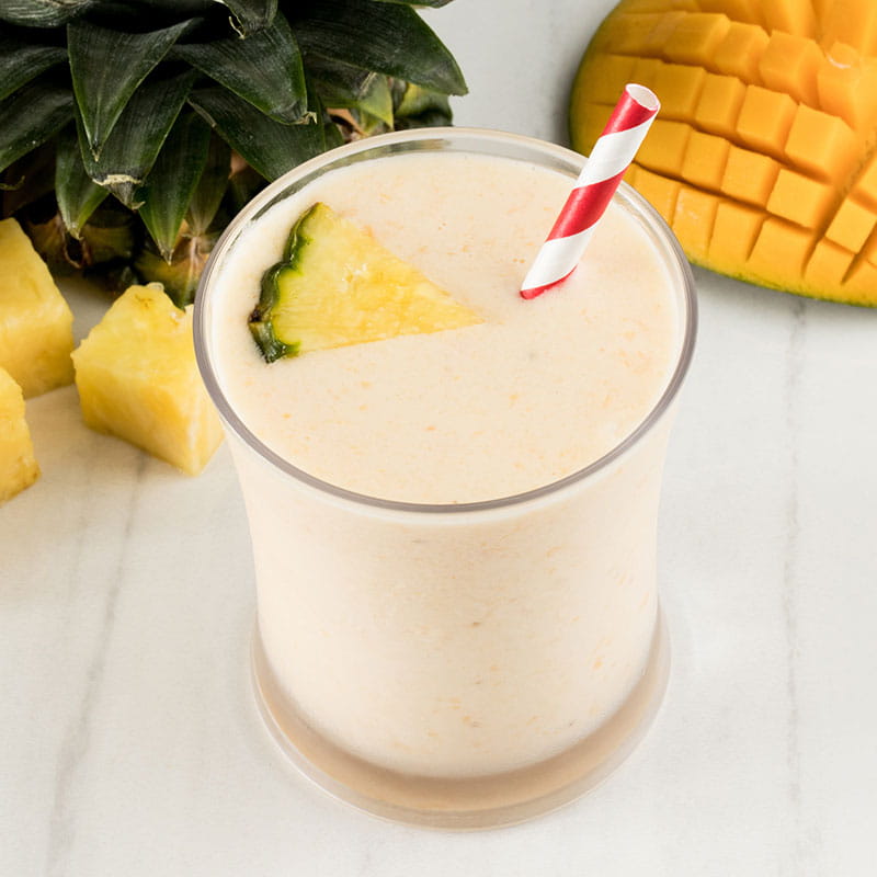 Смузі з верблюжого молока з яблуком і авокадо