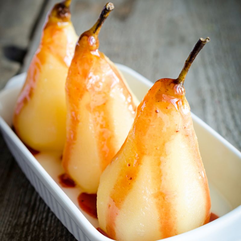 Груша тушкована в глінтвейні