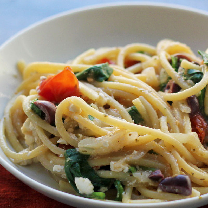 Спагеті з зеленим чаєм