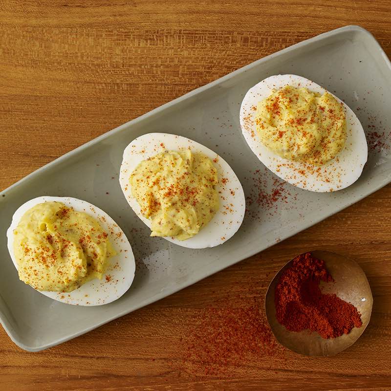 Фаршировані яйця з копченою російською гірчицею